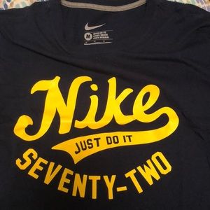 Bundle of men’s size medium Nike tees